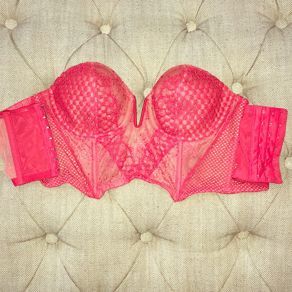 Bustier VS bra